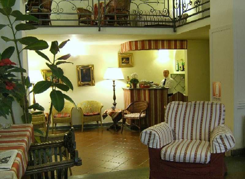 Hotel Unicorno Флоренция Экстерьер фото