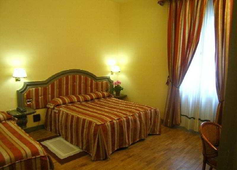 Hotel Unicorno Флоренция Экстерьер фото